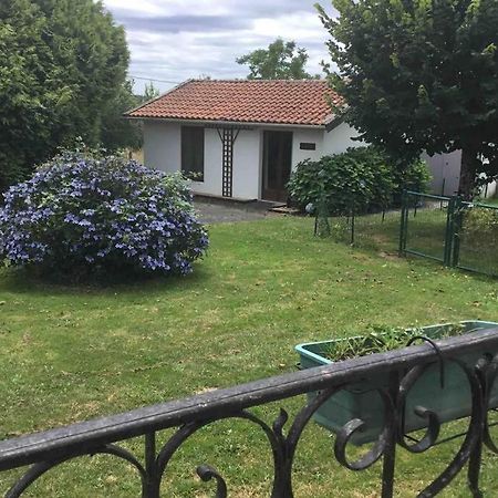 Вилла Breesfalt Gite Accomodation Maisonnais-Sur-Tardoire Экстерьер фото
