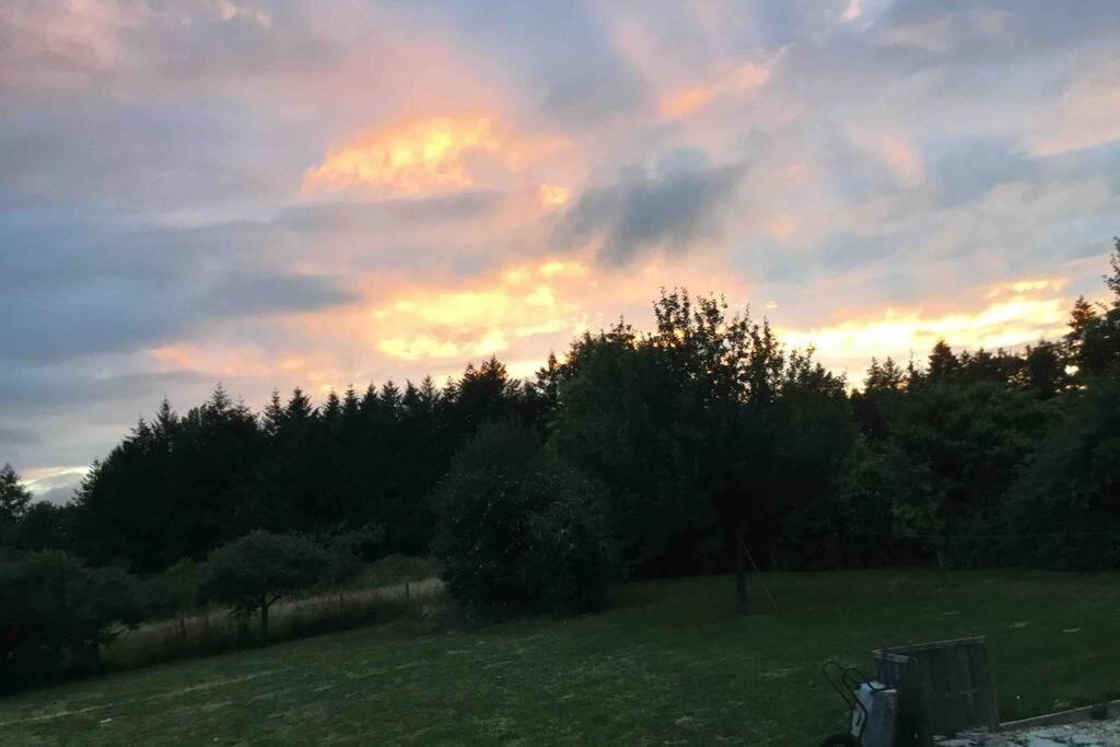 Вилла Breesfalt Gite Accomodation Maisonnais-Sur-Tardoire Экстерьер фото