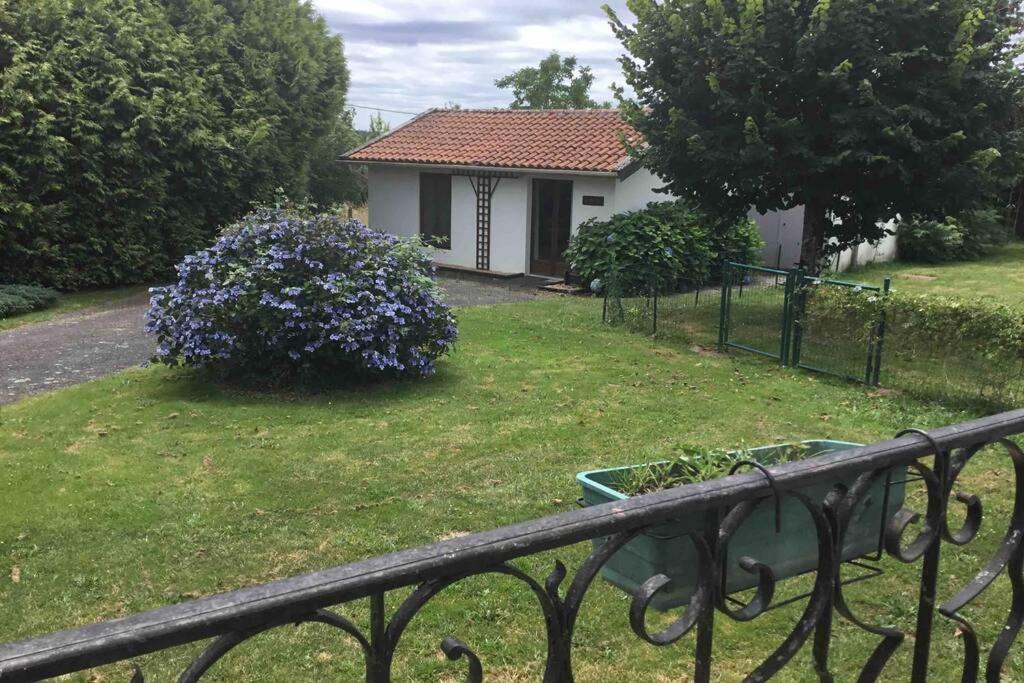 Вилла Breesfalt Gite Accomodation Maisonnais-Sur-Tardoire Экстерьер фото